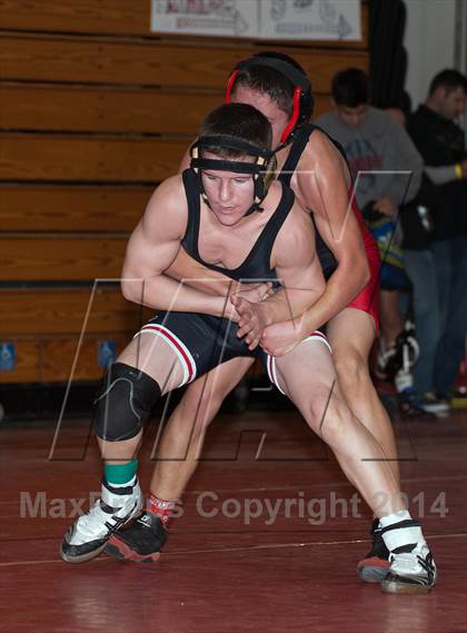 Thumbnail 1 in Joe Rios Memorial Tournament photogallery.