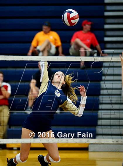 Thumbnail 2 in Covenant Christian Academy vs Soddy Daisy (River City Rumble) photogallery.