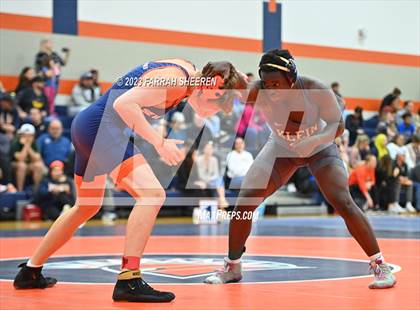 Thumbnail 3 in Klein @ Seven Lakes photogallery.