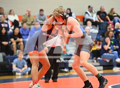 Thumbnail 2 in Klein @ Seven Lakes photogallery.