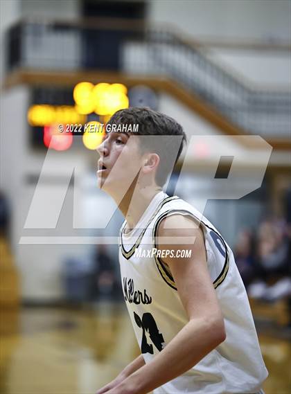 Thumbnail 3 in Franklin Central @ Noblesville photogallery.