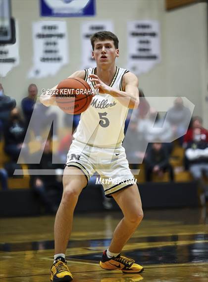 Thumbnail 2 in Franklin Central @ Noblesville photogallery.