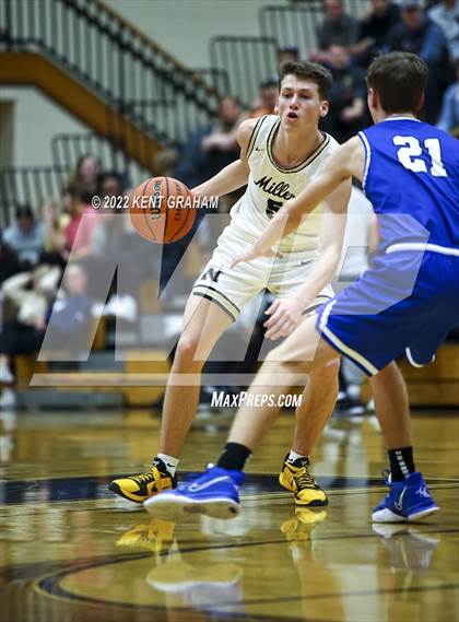 Thumbnail 3 in Franklin Central @ Noblesville photogallery.