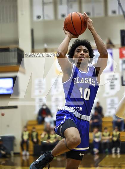 Thumbnail 3 in Franklin Central @ Noblesville photogallery.
