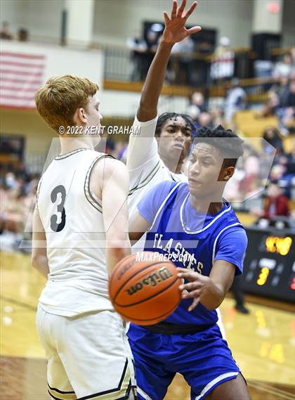 Thumbnail 3 in Franklin Central @ Noblesville photogallery.