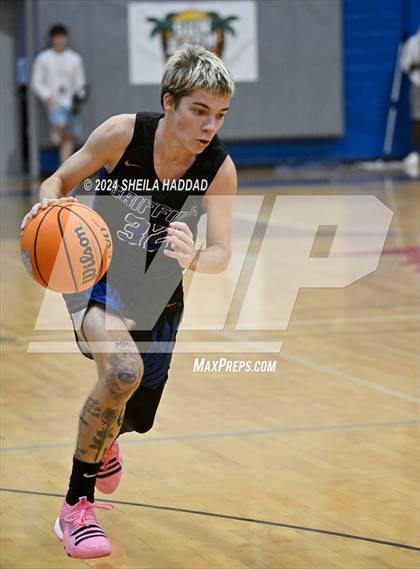 Thumbnail 3 in Gateway Charter vs North Tampa Christian Academy (Sun Bash Tampa) photogallery.