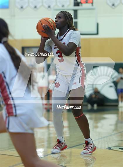 Thumbnail 2 in Archbishop Riordan vs. McClatchy (Sabrina Ionescu Showcase) photogallery.
