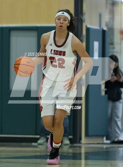 Thumbnail 2 in Archbishop Riordan vs. McClatchy (Sabrina Ionescu Showcase) photogallery.
