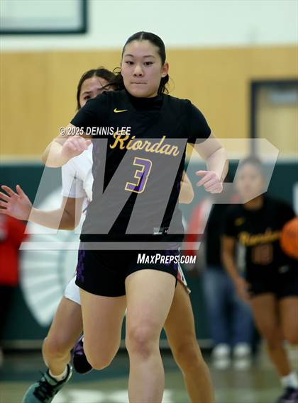 Thumbnail 3 in Archbishop Riordan vs. McClatchy (Sabrina Ionescu Showcase) photogallery.