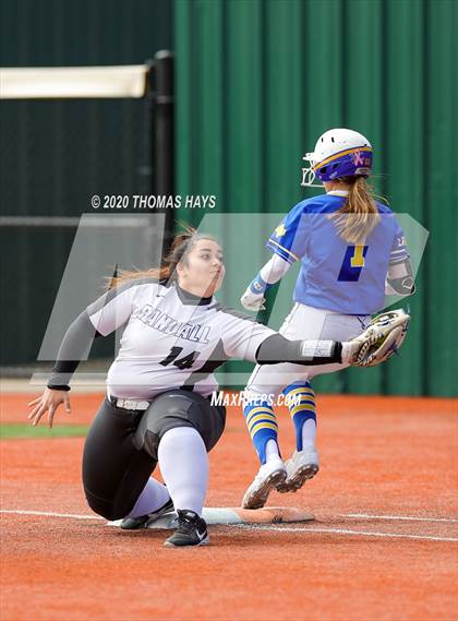 Thumbnail 1 in Randall vs Brock (Brock Classic) photogallery.