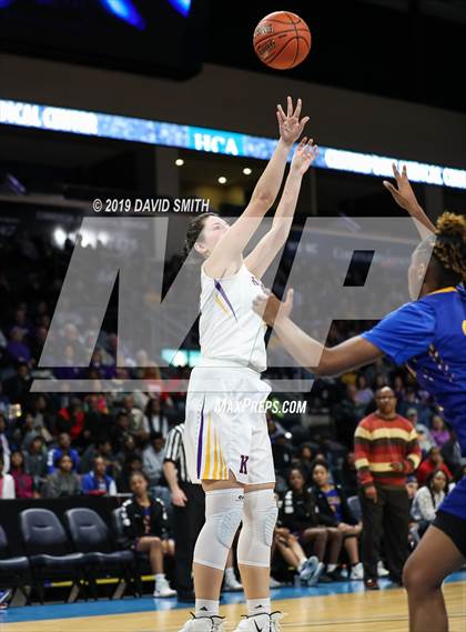 Thumbnail 3 in Kearney vs. Lincoln College Prep (MSHSAA Class 4 Quarterfinal) photogallery.