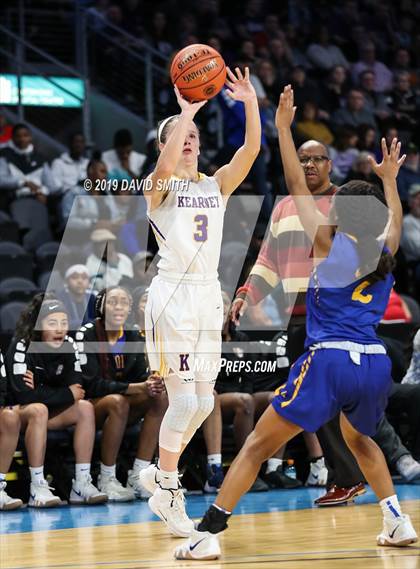 Thumbnail 1 in Kearney vs. Lincoln College Prep (MSHSAA Class 4 Quarterfinal) photogallery.