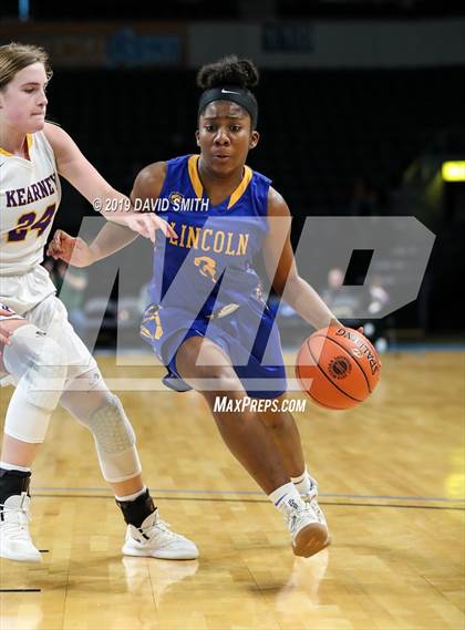 Thumbnail 1 in Kearney vs. Lincoln College Prep (MSHSAA Class 4 Quarterfinal) photogallery.