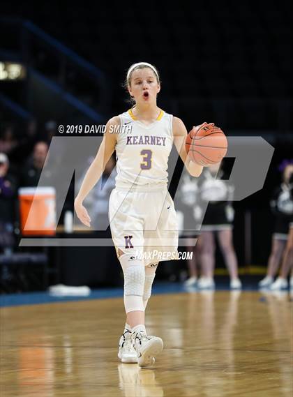 Thumbnail 2 in Kearney vs. Lincoln College Prep (MSHSAA Class 4 Quarterfinal) photogallery.