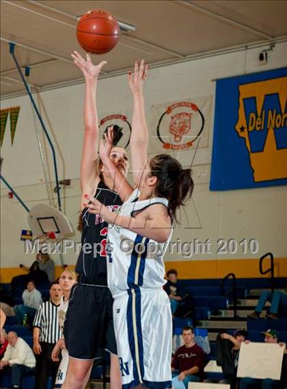 Thumbnail 1 in McKinleyville @ Del Norte photogallery.