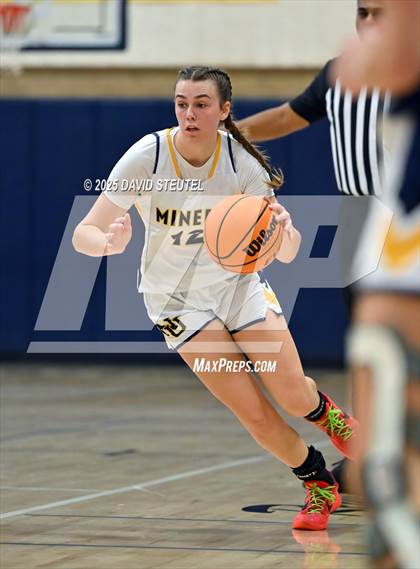 Thumbnail 3 in Chico vs. Nevada Union (Sutter Tournament) photogallery.