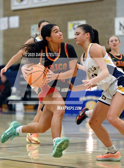 Thumbnail 3 in Chico vs. Nevada Union (Sutter Tournament) photogallery.