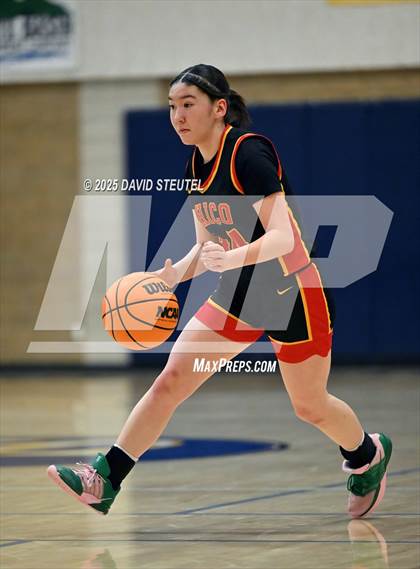 Thumbnail 3 in Chico vs. Nevada Union (Sutter Tournament) photogallery.