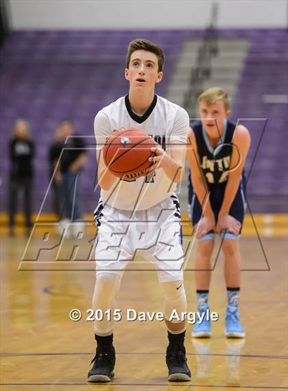 Thumbnail 2 in Layton @ Riverton photogallery.
