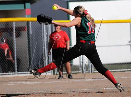 Thumbnail 1 in Eaglecrest @ Smoky Hill photogallery.