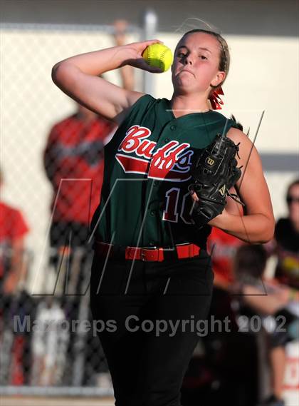Thumbnail 2 in Eaglecrest @ Smoky Hill photogallery.