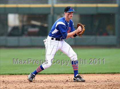 Thumbnail 2 in Cooper vs Austin (Rock Hardball Classic) photogallery.