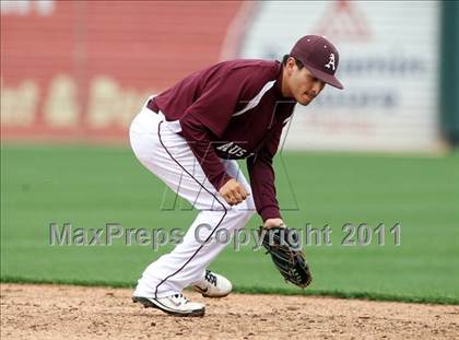 Thumbnail 3 in Cooper vs Austin (Rock Hardball Classic) photogallery.