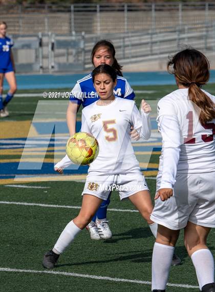Thumbnail 3 in Monte Vista @ Mira Mesa photogallery.
