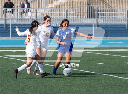 Thumbnail 1 in Monte Vista @ Mira Mesa photogallery.