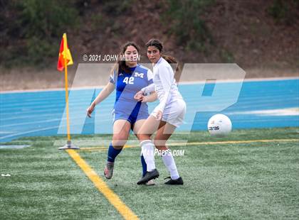 Thumbnail 1 in Monte Vista @ Mira Mesa photogallery.