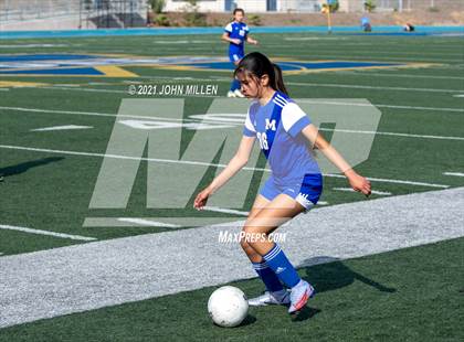 Thumbnail 1 in Monte Vista @ Mira Mesa photogallery.
