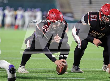 Thumbnail 2 in Eastland vs. Gunter (UIL 3A D2 Quarterfinals) photogallery.