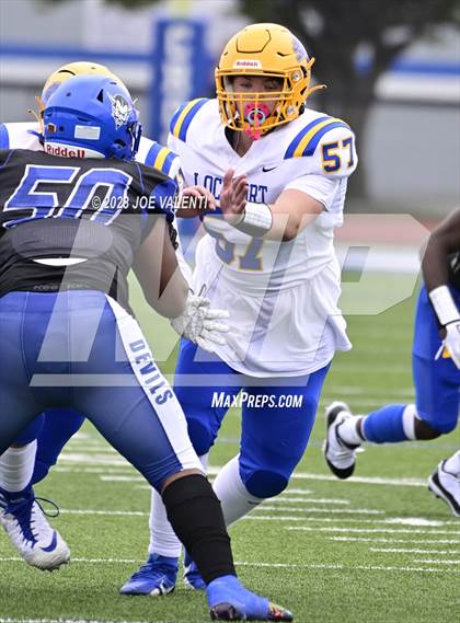 Thumbnail 2 in Lockport @ Kenmore West photogallery.