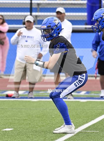 Thumbnail 1 in Lockport @ Kenmore West photogallery.