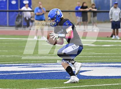Thumbnail 1 in Lockport @ Kenmore West photogallery.