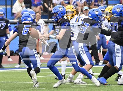 Thumbnail 1 in Lockport @ Kenmore West photogallery.