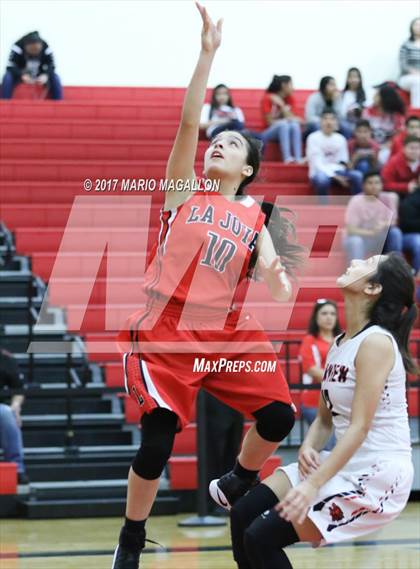Thumbnail 2 in La Joya @ Palmview photogallery.