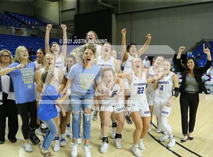 Thumbnail 2 in Harrison vs. Farmington (AAA 4A State Final) photogallery.
