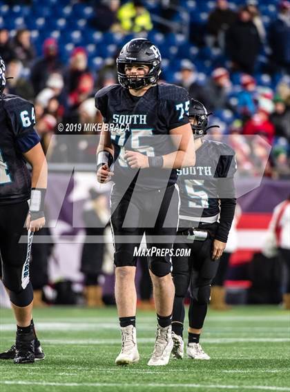 Thumbnail 1 in Melrose vs. Plymouth South (MIAA Division IV State Final) photogallery.