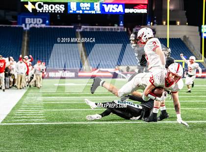 Thumbnail 3 in Melrose vs. Plymouth South (MIAA Division IV State Final) photogallery.