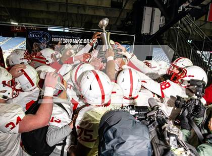 Thumbnail 3 in Melrose vs. Plymouth South (MIAA Division IV State Final) photogallery.