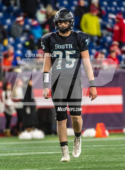 Thumbnail 2 in Melrose vs. Plymouth South (MIAA Division IV State Final) photogallery.