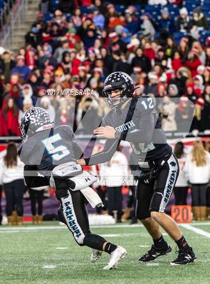 Thumbnail 1 in Melrose vs. Plymouth South (MIAA Division IV State Final) photogallery.