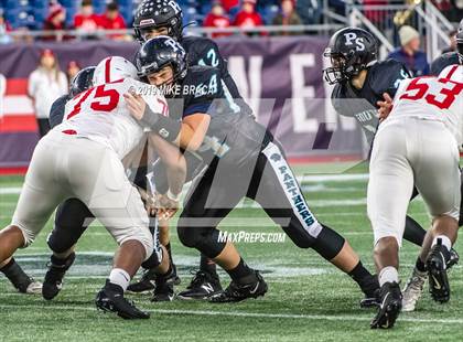 Thumbnail 3 in Melrose vs. Plymouth South (MIAA Division IV State Final) photogallery.