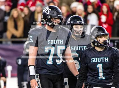 Thumbnail 3 in Melrose vs. Plymouth South (MIAA Division IV State Final) photogallery.