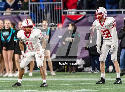 Thumbnail 3 in Melrose vs. Plymouth South (MIAA Division IV State Final) photogallery.