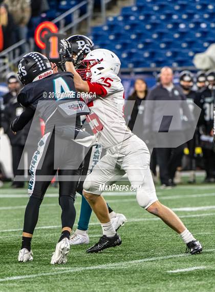 Thumbnail 2 in Melrose vs. Plymouth South (MIAA Division IV State Final) photogallery.