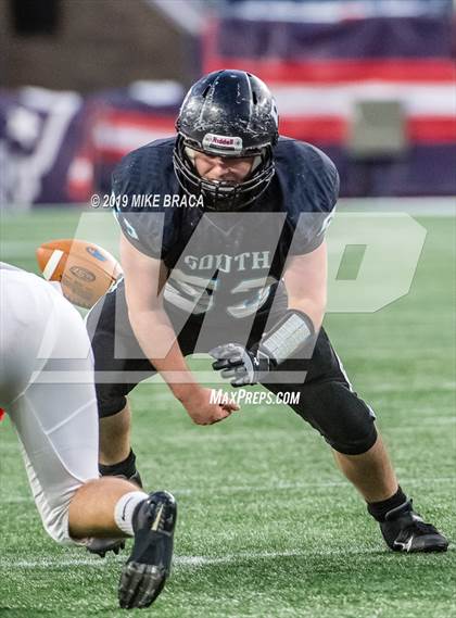 Thumbnail 2 in Melrose vs. Plymouth South (MIAA Division IV State Final) photogallery.