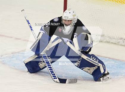 Thumbnail 1 in Darien vs. Notre Dame, WH (CIAC D1 Final) photogallery.