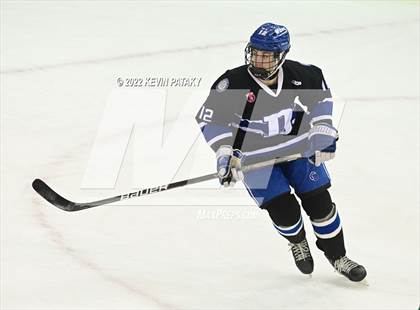 Thumbnail 3 in Darien vs. Notre Dame, WH (CIAC D1 Final) photogallery.